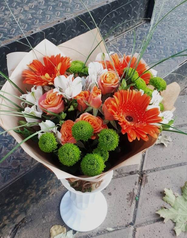 Букет цветов из: Герберы, Хризантемы, Альстромерии и Розы в Владимировке