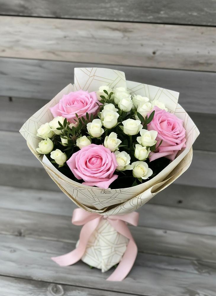 Букет цветов из: Розы в Владимировке