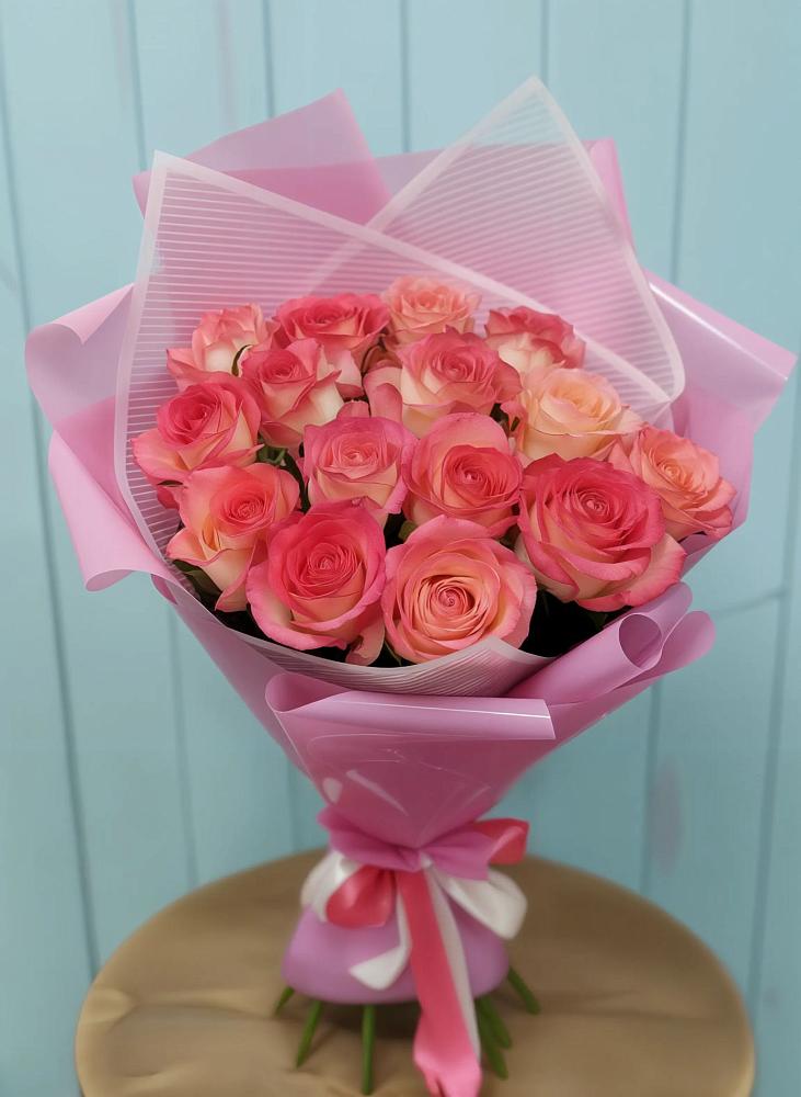 Букет 15 Розовых роз Равель в Владимировке