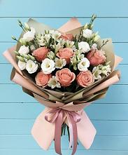 Букет цветов из:  Розы, Альстромерии и Лизиантусы в Владимировке