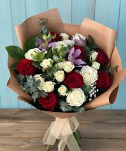 Букет цветов из:  Розы и Альстромерии в Владимировке