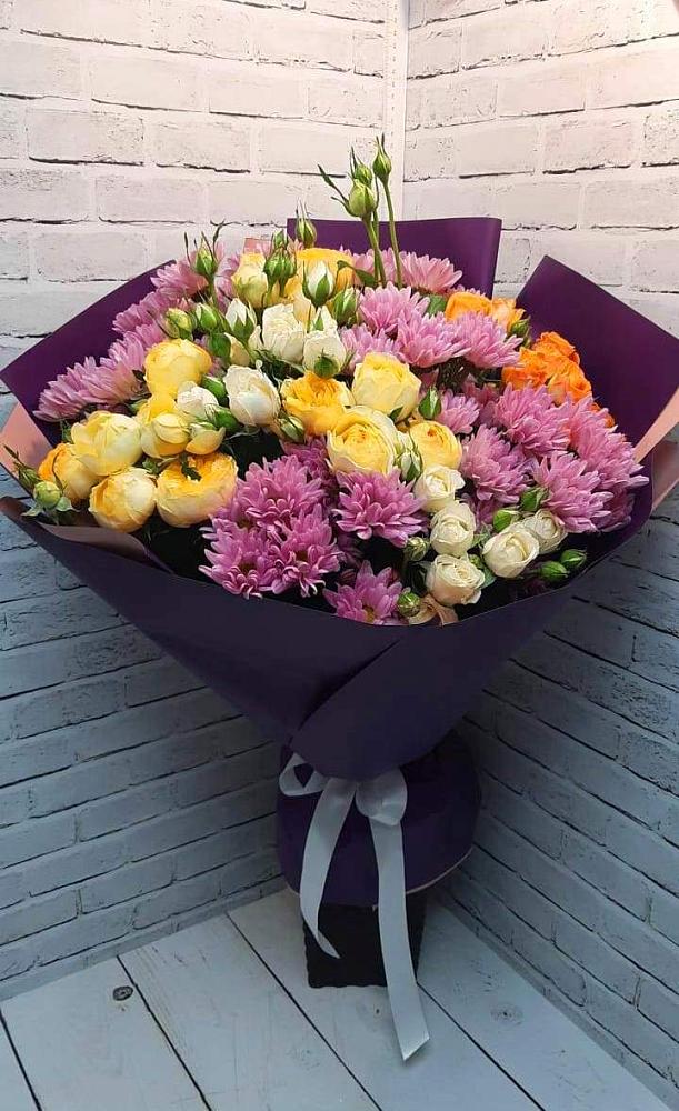 Букет цветов из: Хризантемы и Розы в Владимировке