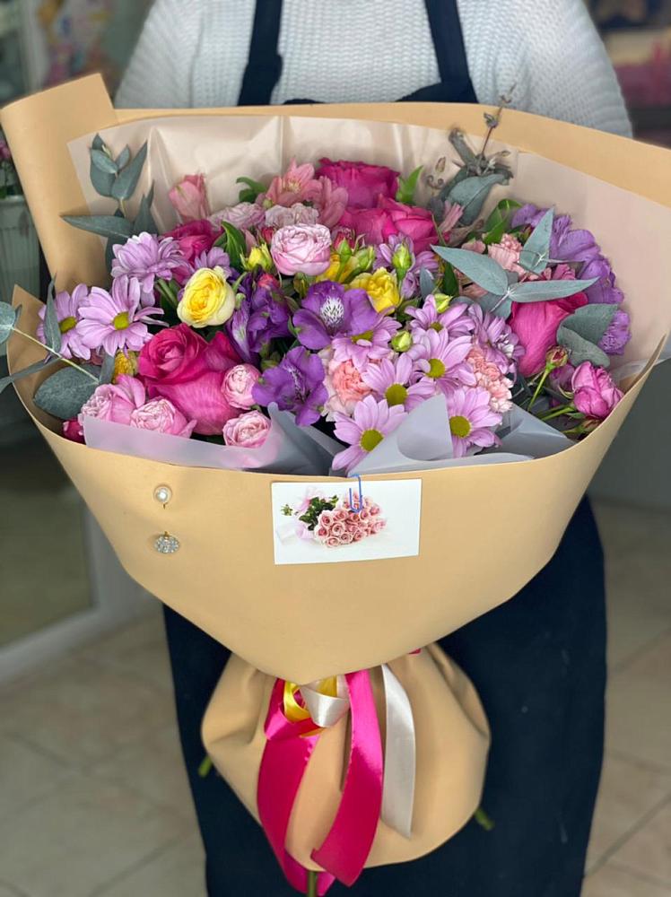 Букет цветов из: Хризантемы, Гвоздики и Альстромерии в Владимировке