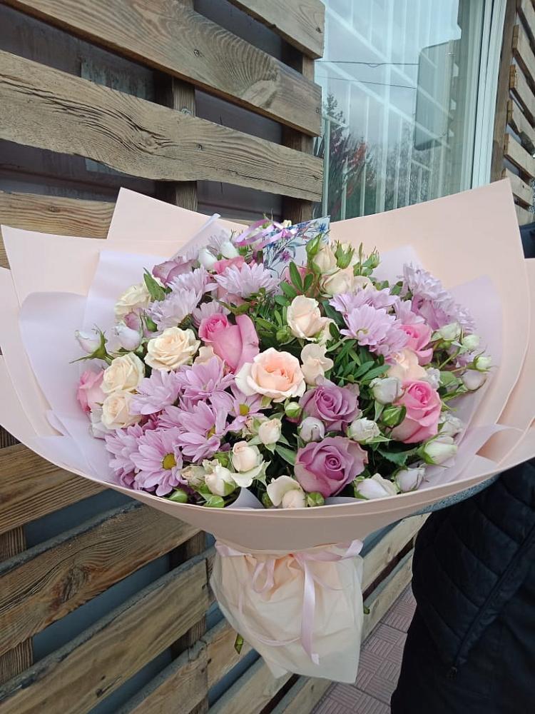 Букет цветов из: Розы и Хризантемы в Владимировке