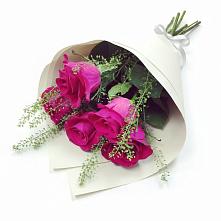 Букет цветов из:  Розы в Владимировке