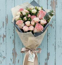 Букет цветов из:  Розы в Владимировке