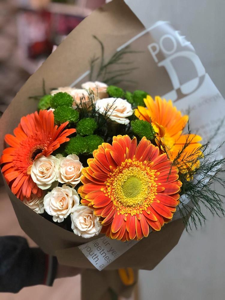 Букет цветов из: Герберы, Хризантемы и Розы в Владимировке