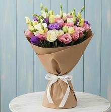 Букет цветов из:  Лизиантусы в Владимировке