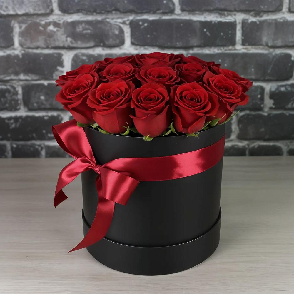 Цветочная композиция из Розы в шляпной коробке в Владимировке